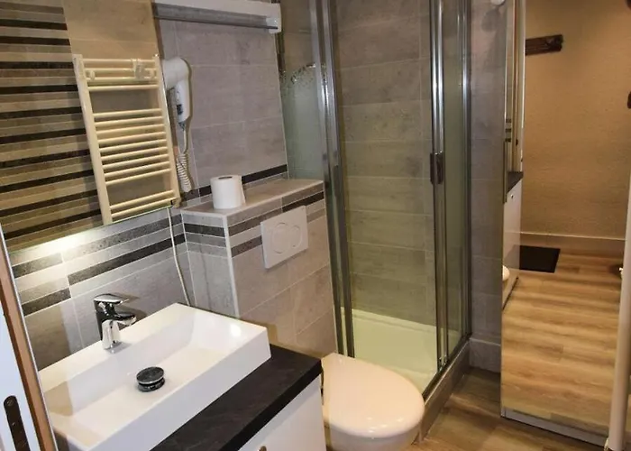 Le France - 3/4 Pers- Le France - 632fr - Plagne Centre - Pied Des Pistes Mae-9304 *